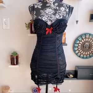 Victoria’s Secret Garter Slip